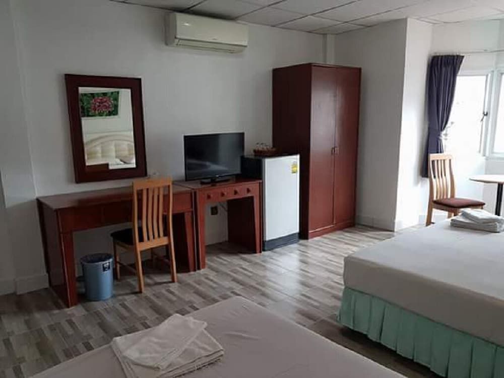 undefined Welcome Inn Hotel Karon Beach 5