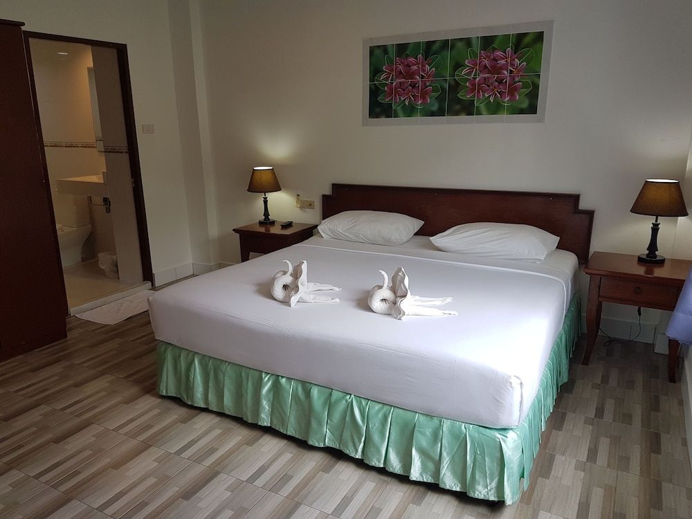 undefined Welcome Inn Hotel Karon Beach 8