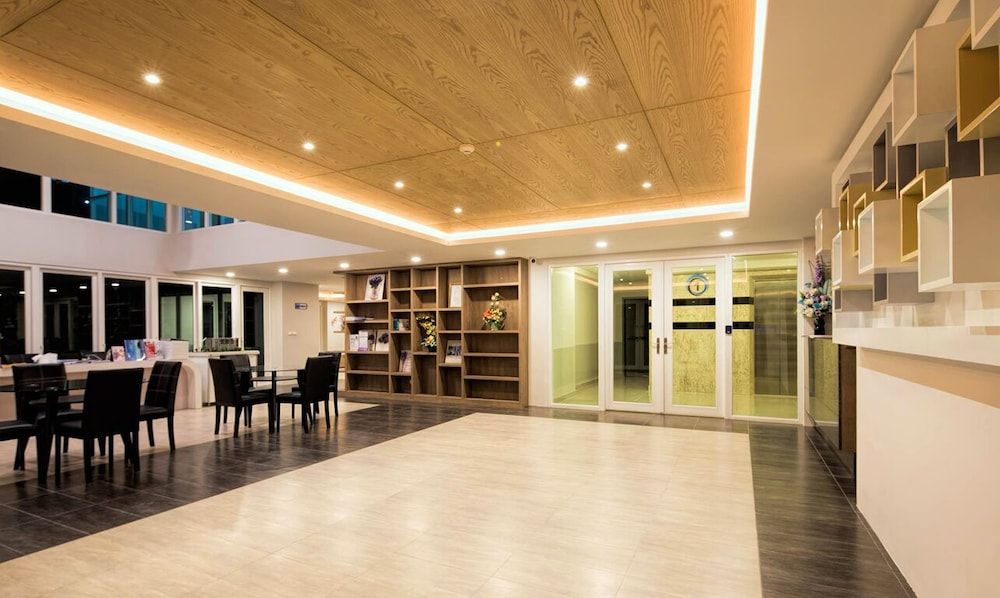 Kata Beach Ozone Superb Fully Equipped Studio Kitchen Washing Machine air con Apartment, 1 Bedroom, Smoking, Balcony 13