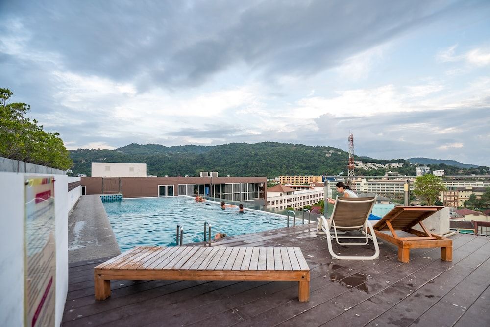 undefined Ozone Condo by Lofty 6