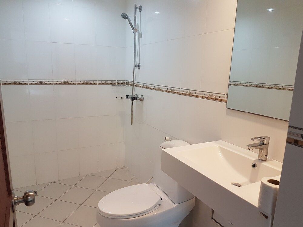 undefined Welcome Inn Hotel Karon Beach Double Room From Only 600 Baht 7