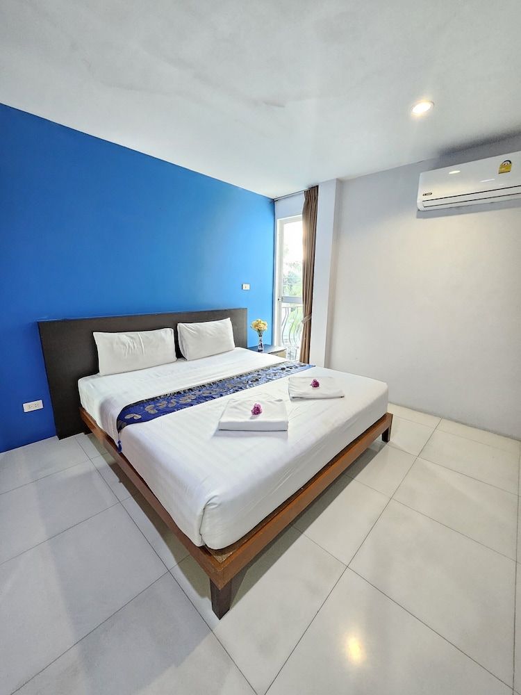 LaXenia Standard Double Room 3