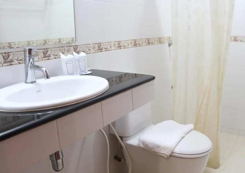 Neptuna Kata Hotel Standard Twin Room  No Window 3