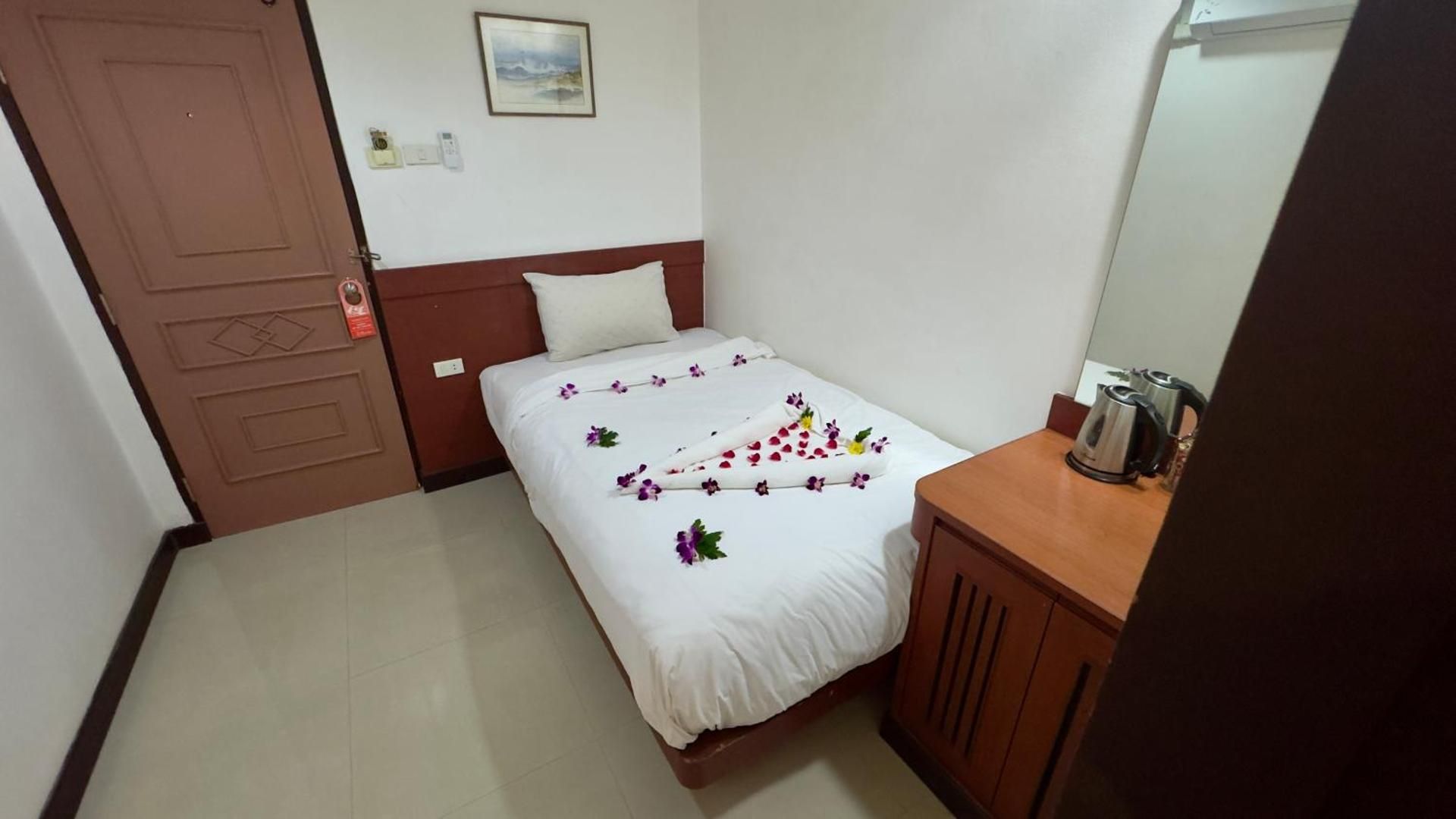 undefined Neptuna Kata Hotel 6