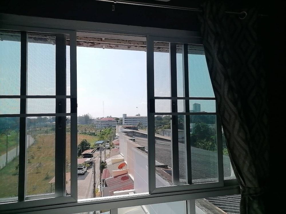 undefined KARON STUDIO APARTMENT 4