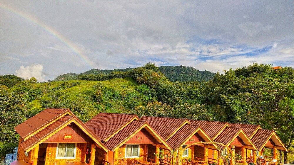 Phusiatfha Resort