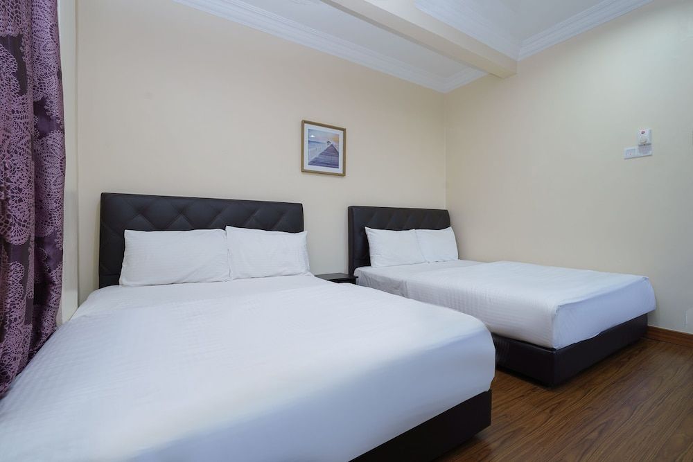 Super OYO 90009 Bangi Sri Minang Guesthouse Family Suite 4
