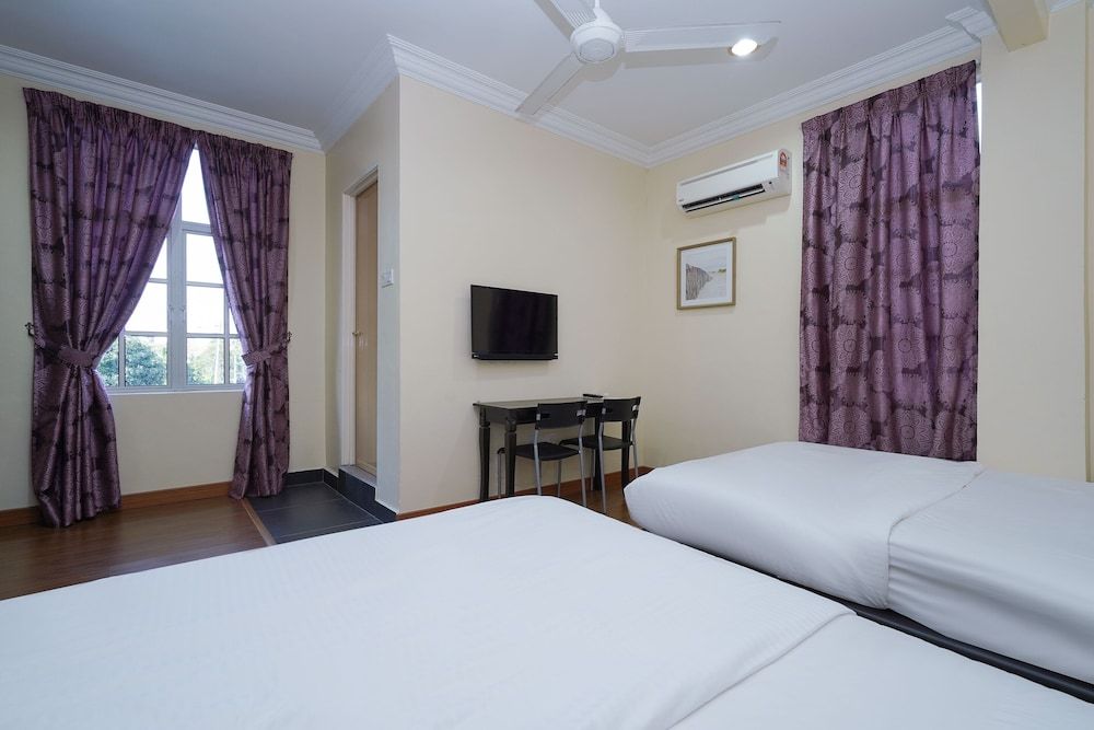 Super OYO 90009 Bangi Sri Minang Guesthouse Family Suite 2