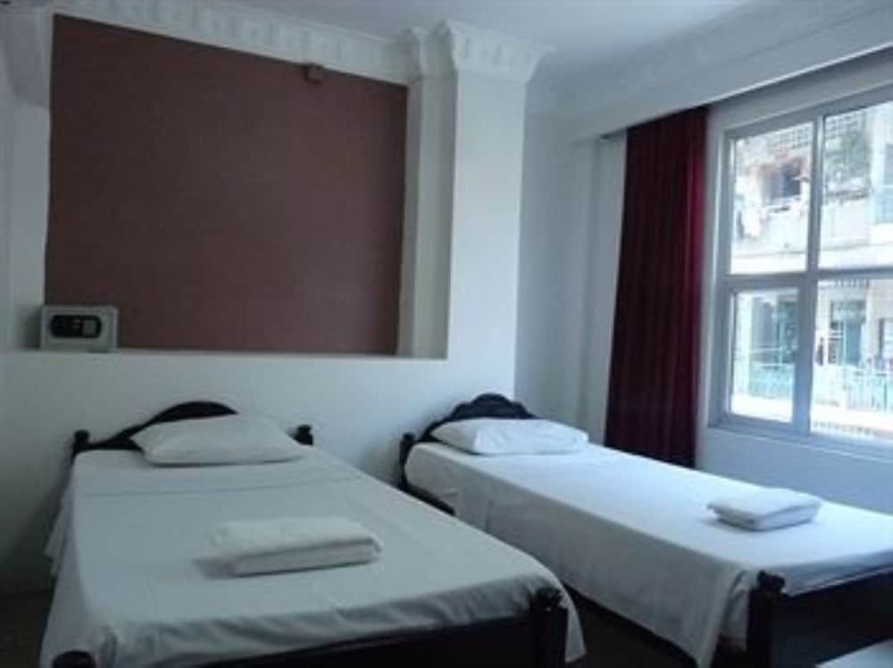 Angkor International Hotel Standard Double or Twin Room 5