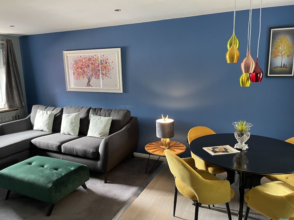 Village Limits Bed & Breakfast Accommodation Executive Suite 8