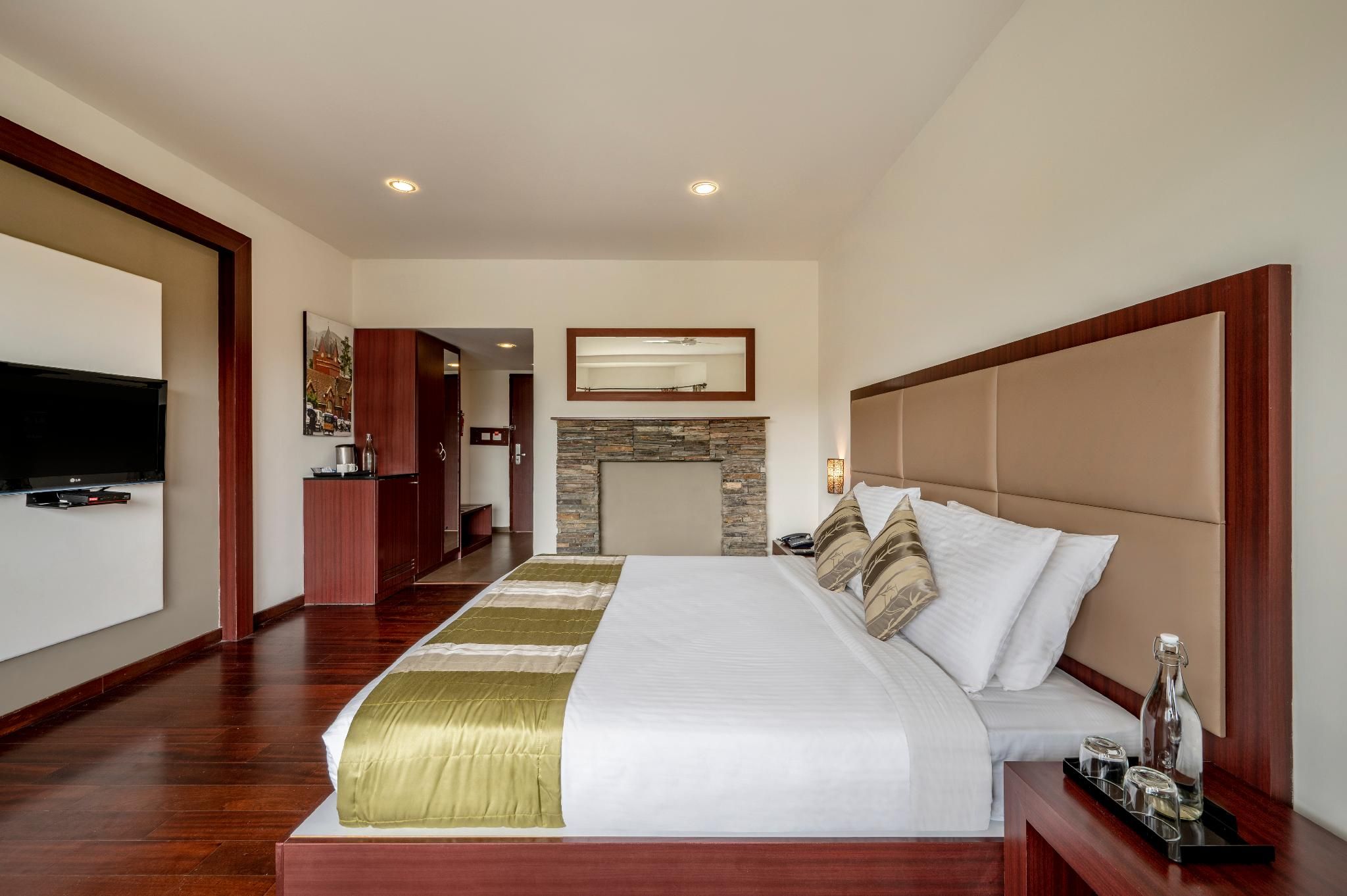 2 Bed room Family Suite with valley view