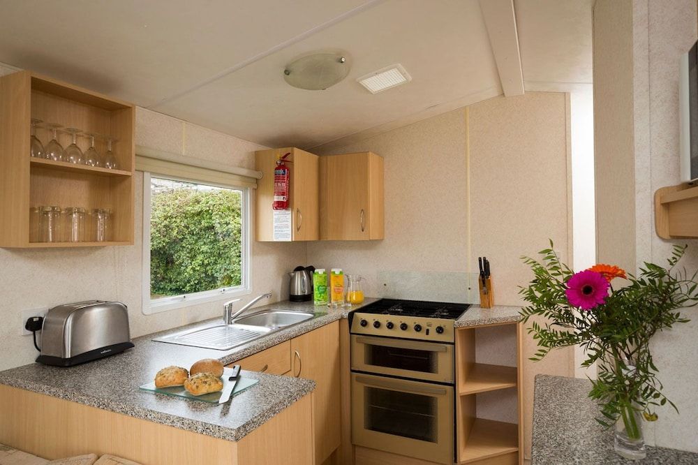 8 Berth Value Caravan Pet Free