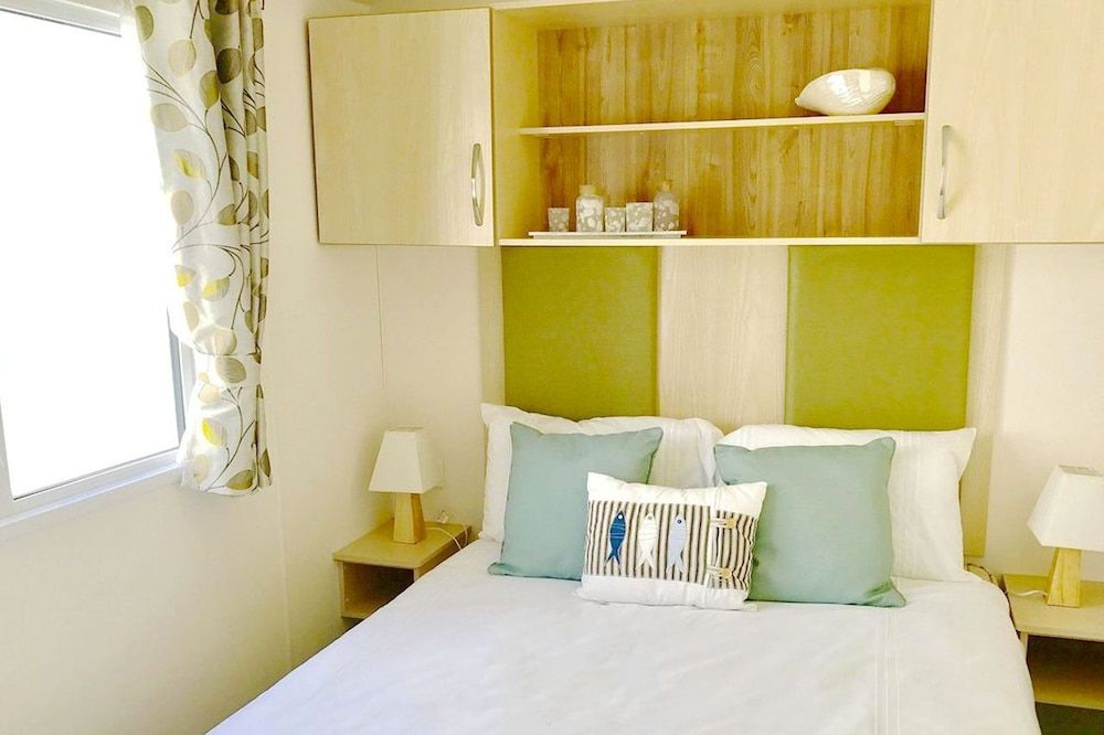 6 Berth Superior Caravan Pet Free
