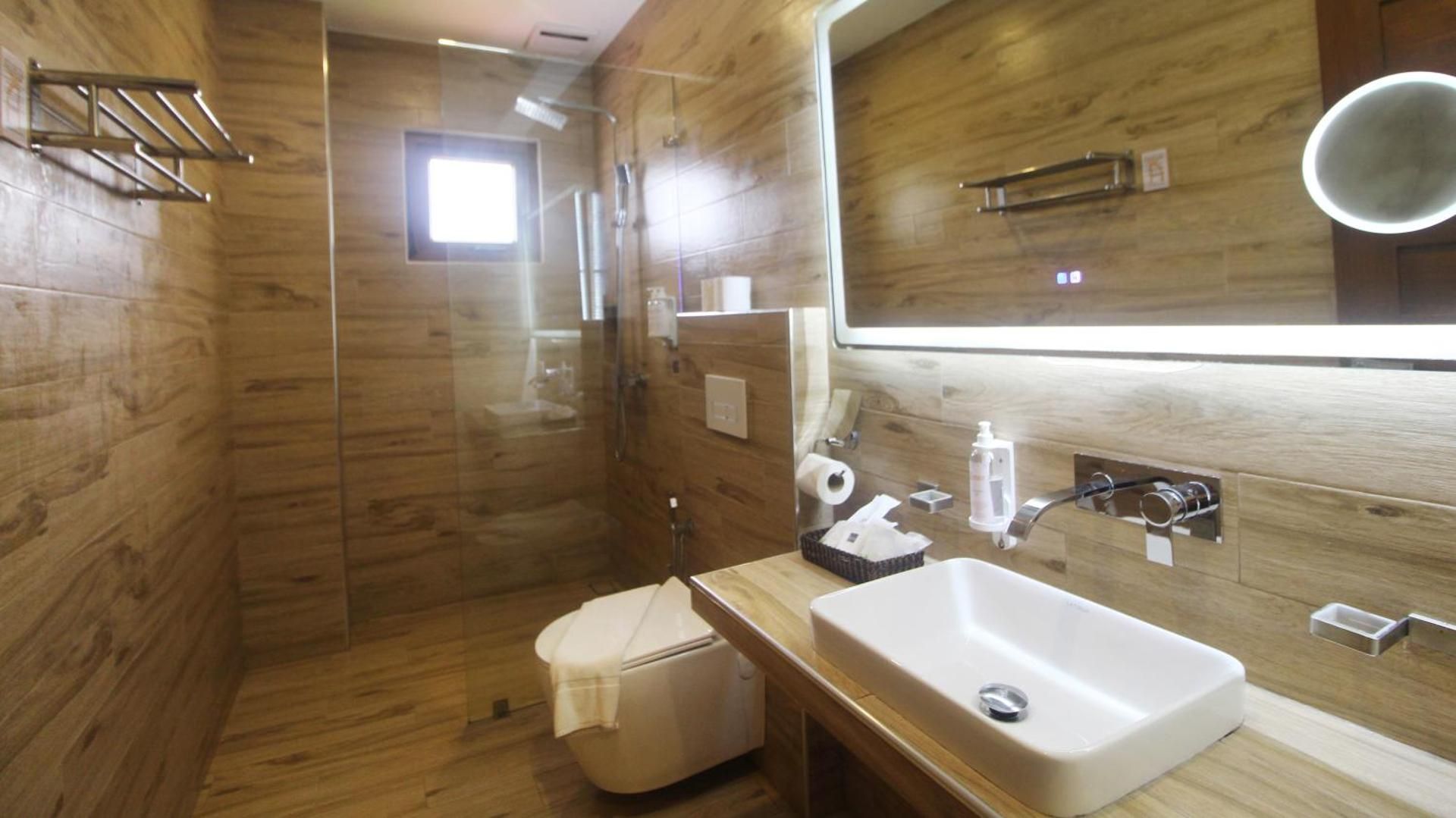 undefined Ambassador In Paradise Resort 5