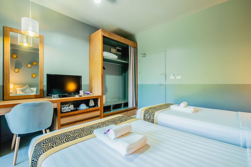 The Rubber Hotel Phuket Superior Room, 1 Double or 2 Twin Beds 2
