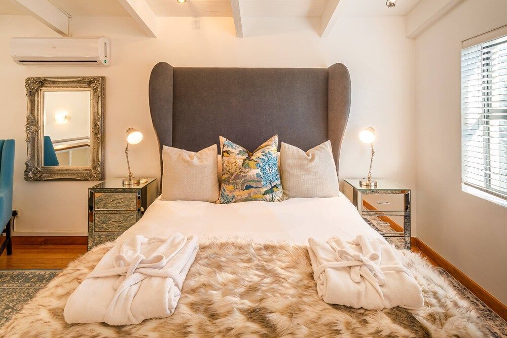 The Ivy Apartments Apartment 6 2