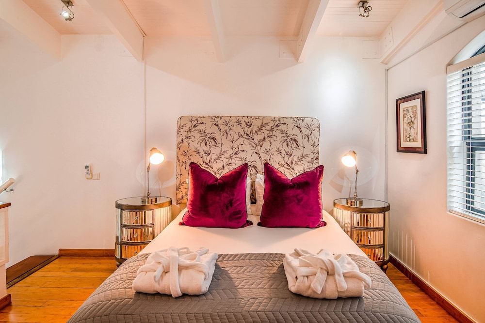 Apartment 9
