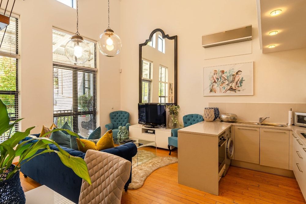 The Ivy Apartments Apartment 6 7