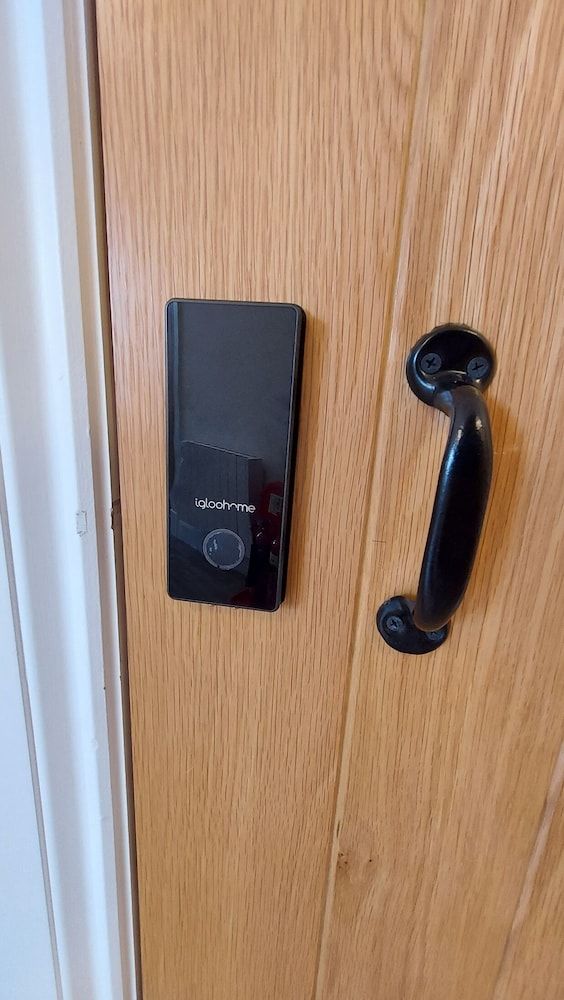 Booktown Bunkhouse Double Room, 1 Double Bed, Private Bathroom (Room 3) 6