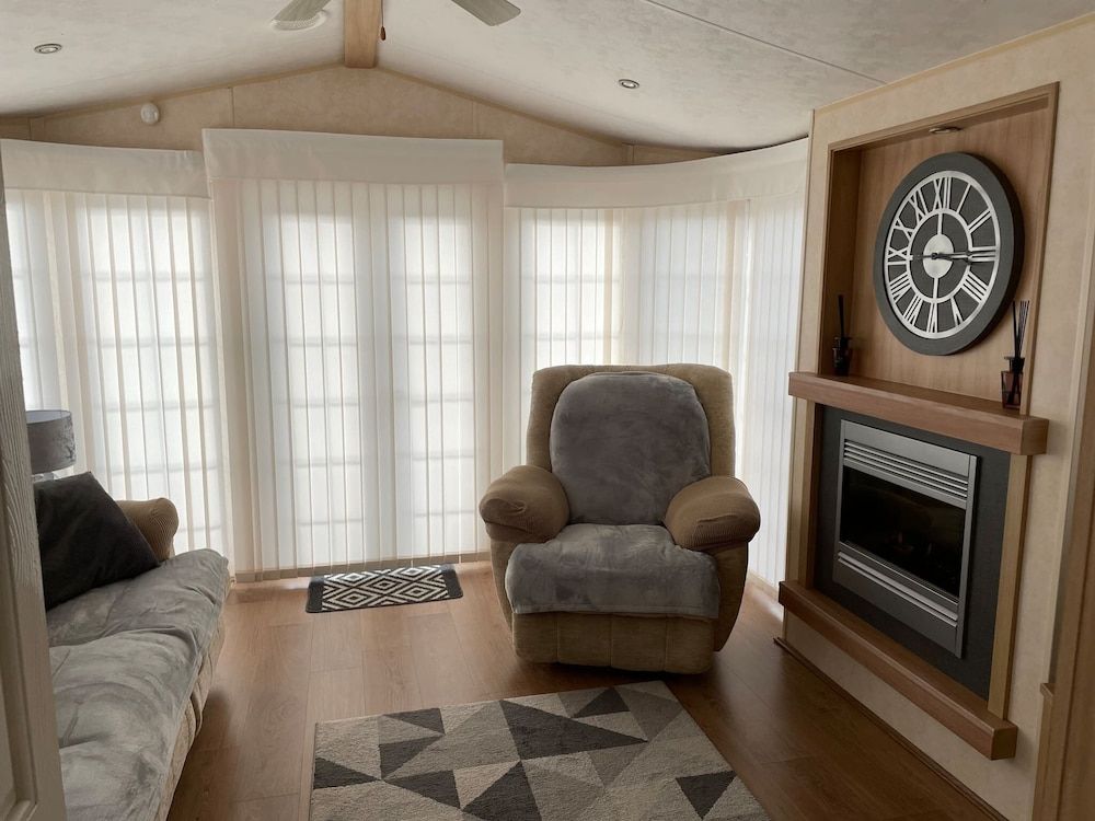 Chalet, 2 Bedrooms, Balcony, Garden View