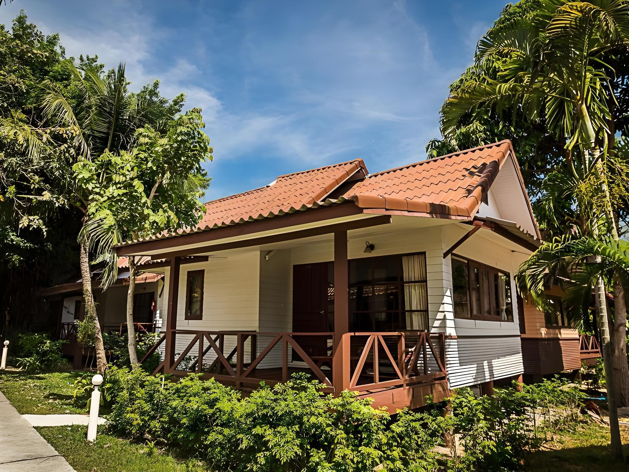 undefined Coco Palm Beach Resort 3
