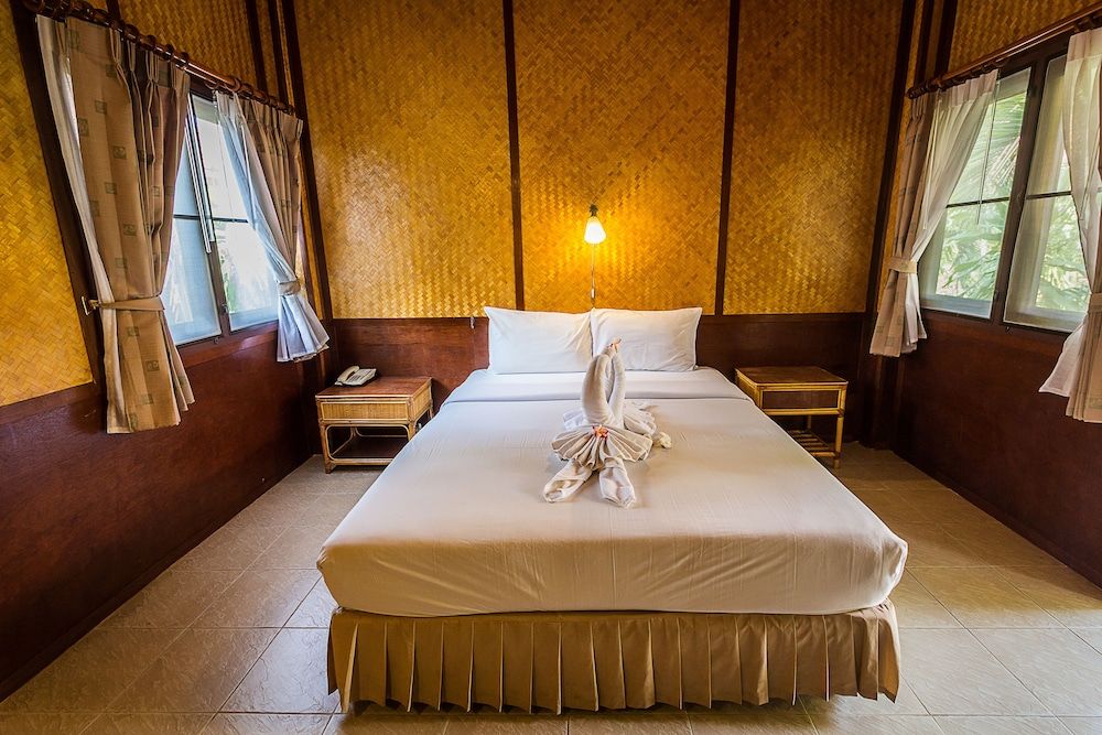 Coco Palm Beach Resort Standard Bungalow