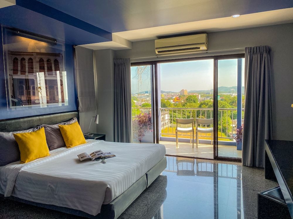 undefined Sino Inn 9