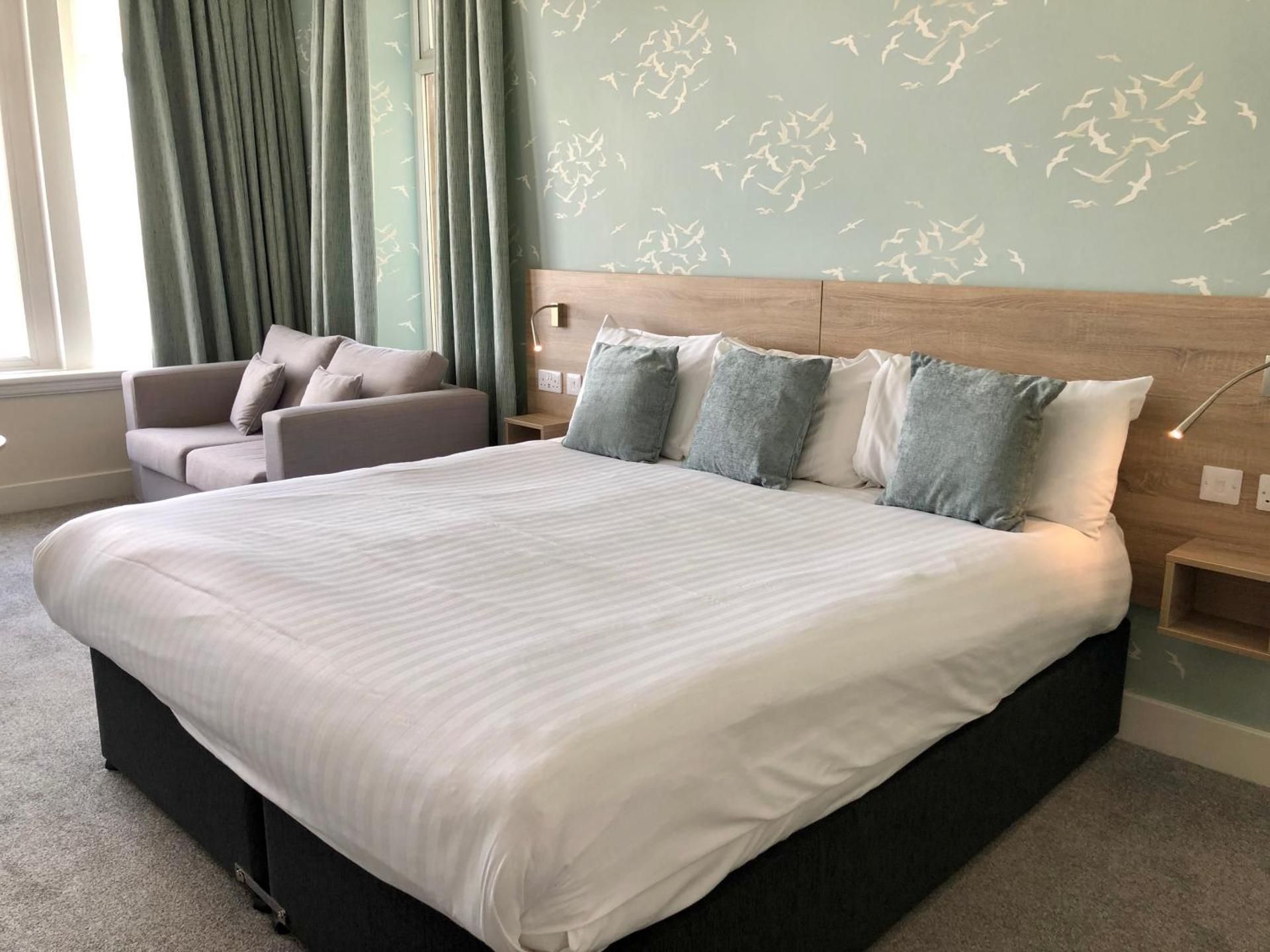 Superior King Room