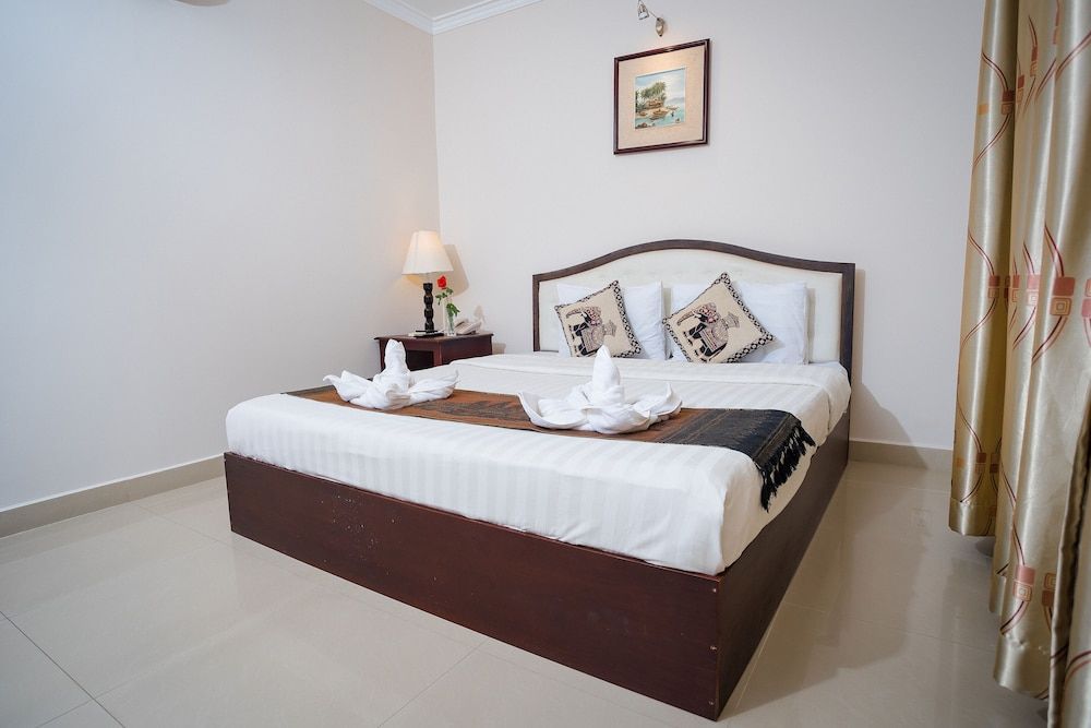 Silver Mounts Hotel Standard Double Room 6