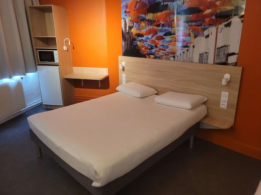 Room, Multiple Beds