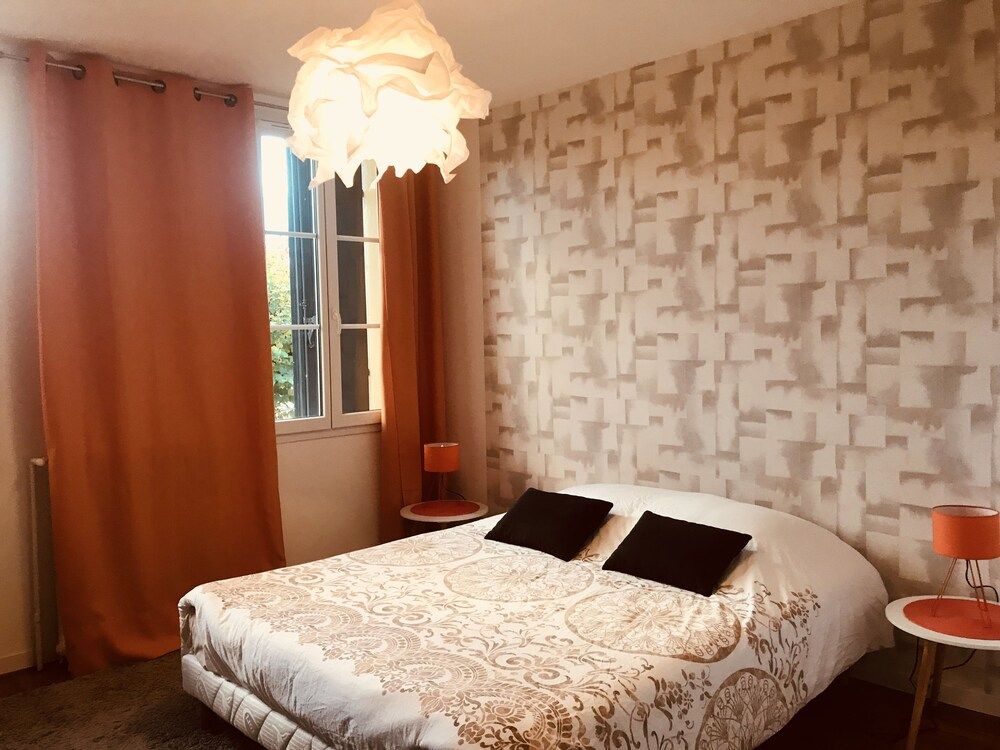 House, 5 Bedrooms