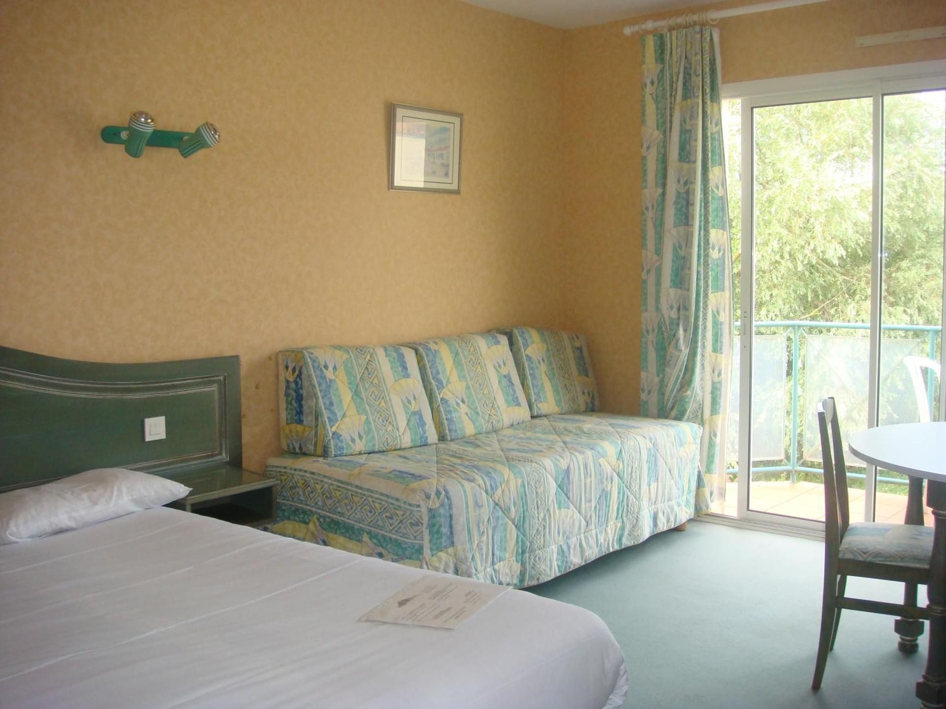 Comfort Double Room with Garden View - First Floor