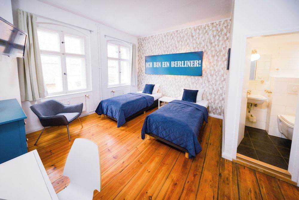 Old Town Hotel Berlin Double Room (Plus) 17