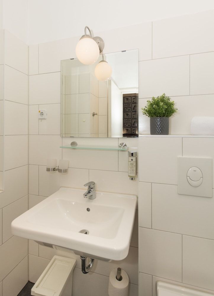 Old Town Hotel Berlin Double Room 30