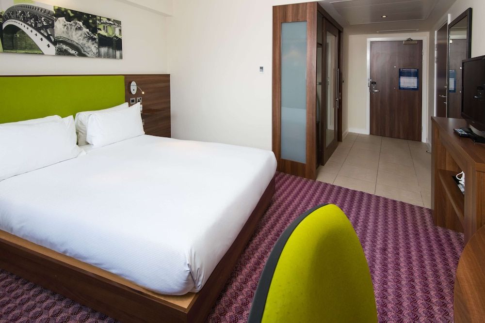 Room, 1 Queen Bed, Accessible