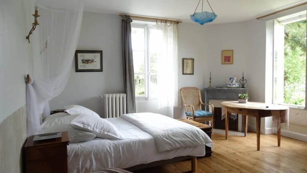 Triple Room, Garden View (séquoia)