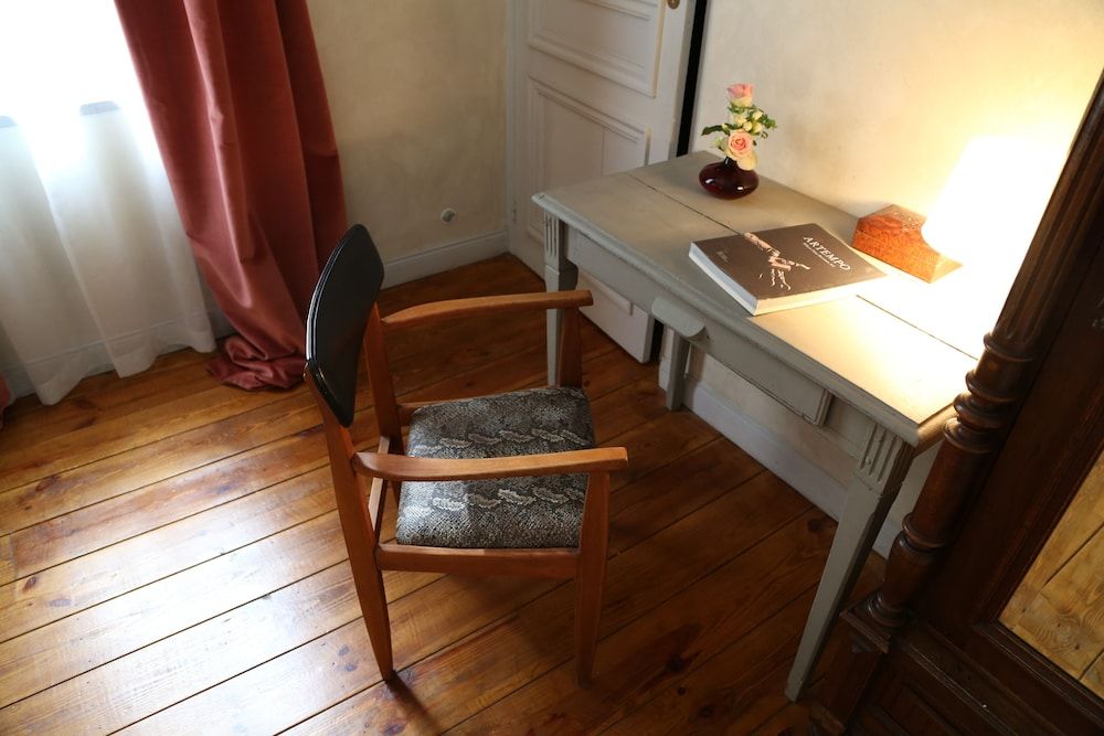 LE GRAND DUC Comfort Double Room 4