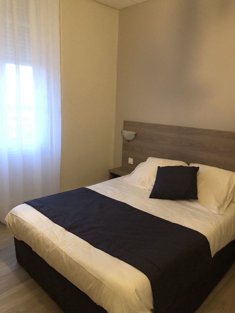 Le Roi Gourmand Double Room 2