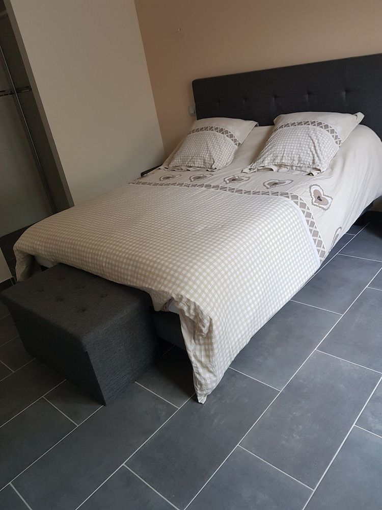 Comfort Double Room (2)