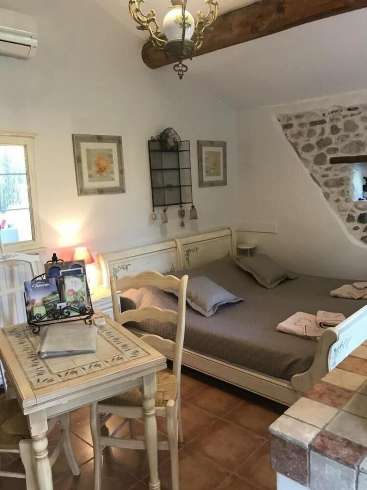 Double Room, Non Smoking