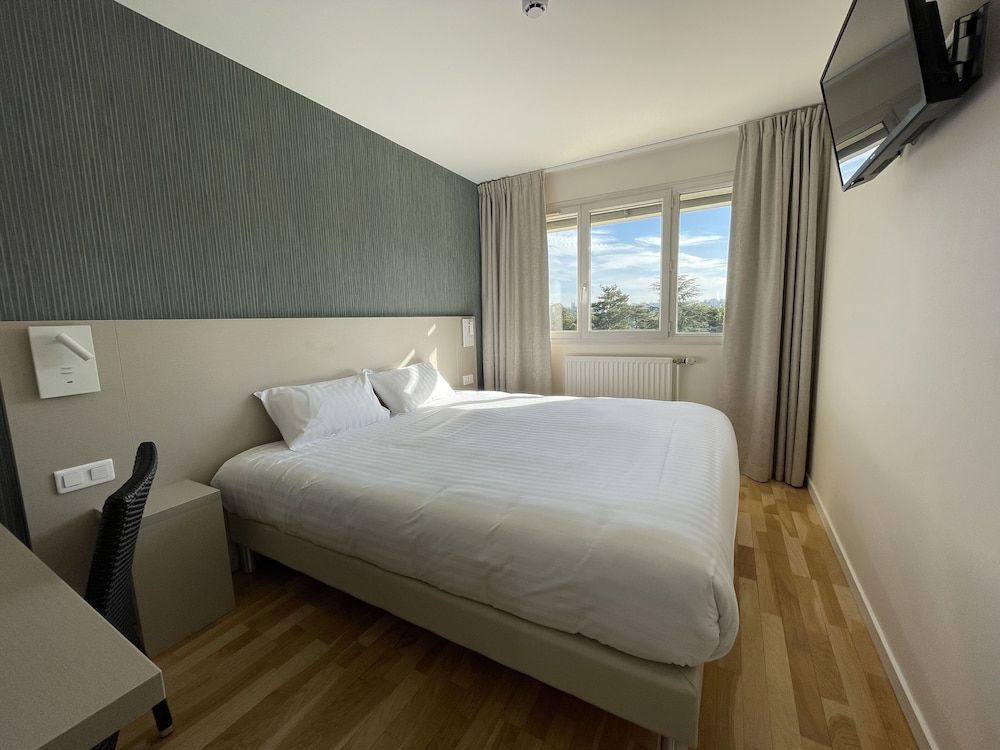 Valpré Lyon Hôtel Double Room 2
