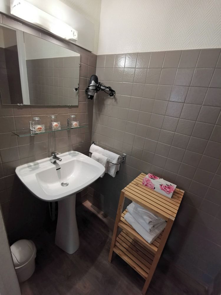 Hôtel Select Superior Triple Room (avec Climatisation) 4