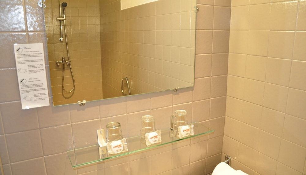 Hôtel Select Superior Triple Room (avec Climatisation) 3
