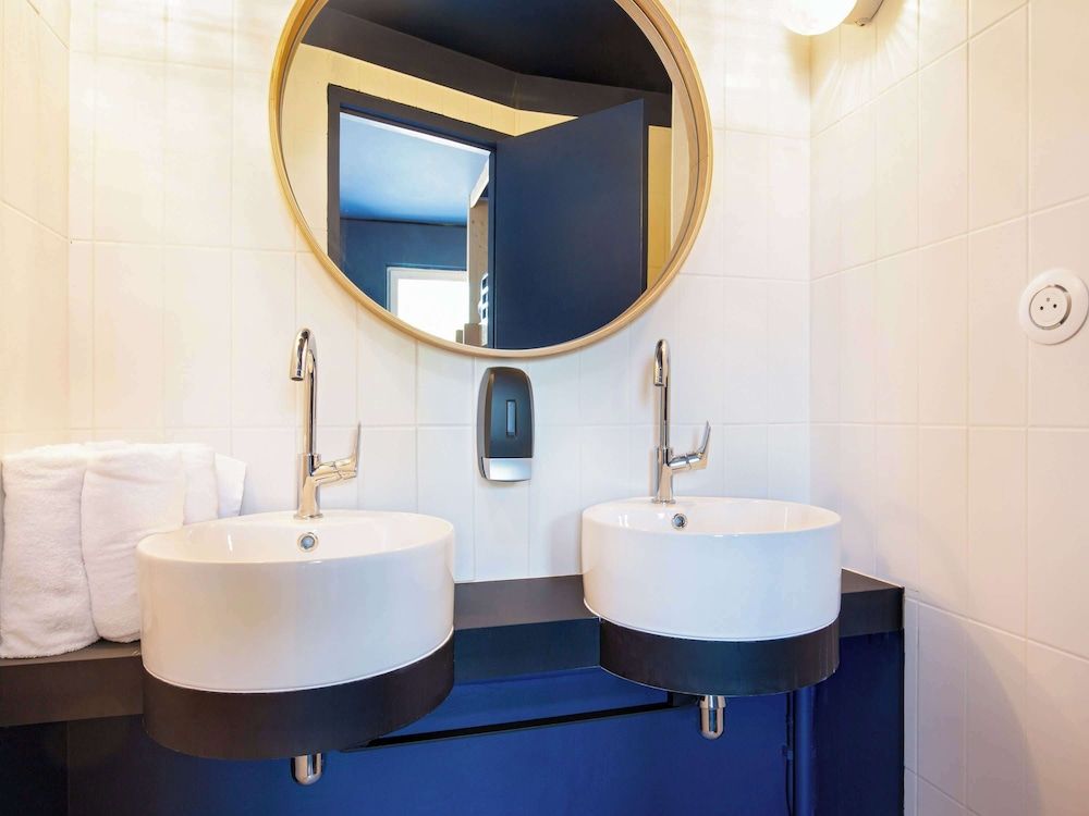 Greet Hotel Salon De Provence Family Room (Pop. 5 people) 5