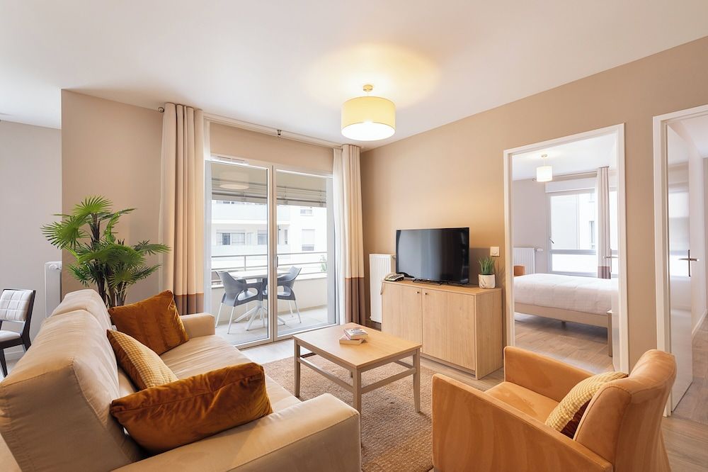 Zenao Appart'hôtels Montreuil Apartment 5