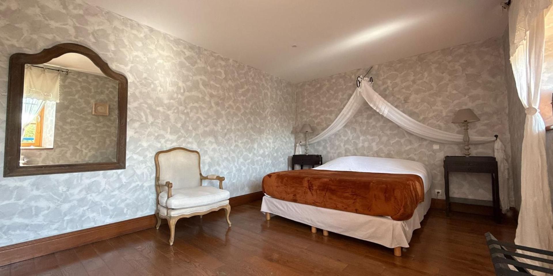 Manoir Des Douets Fleuris Superior Double Room