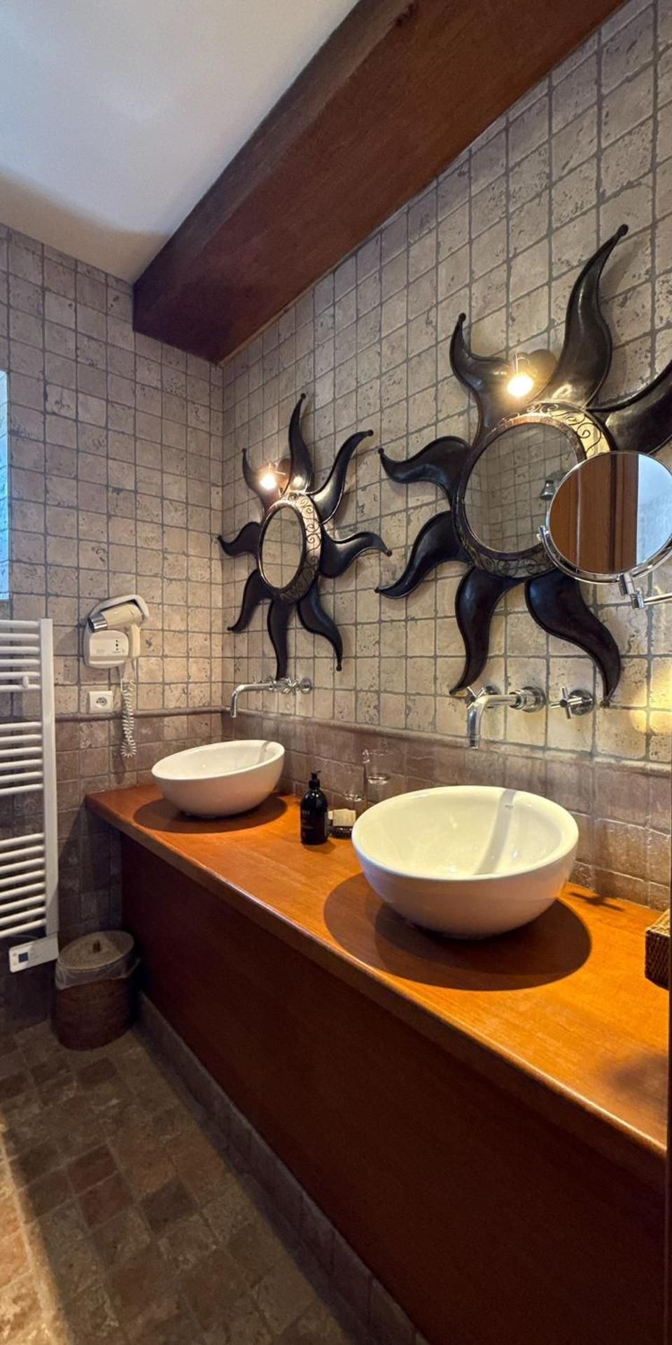 Manoir Des Douets Fleuris Superior Double Room 3