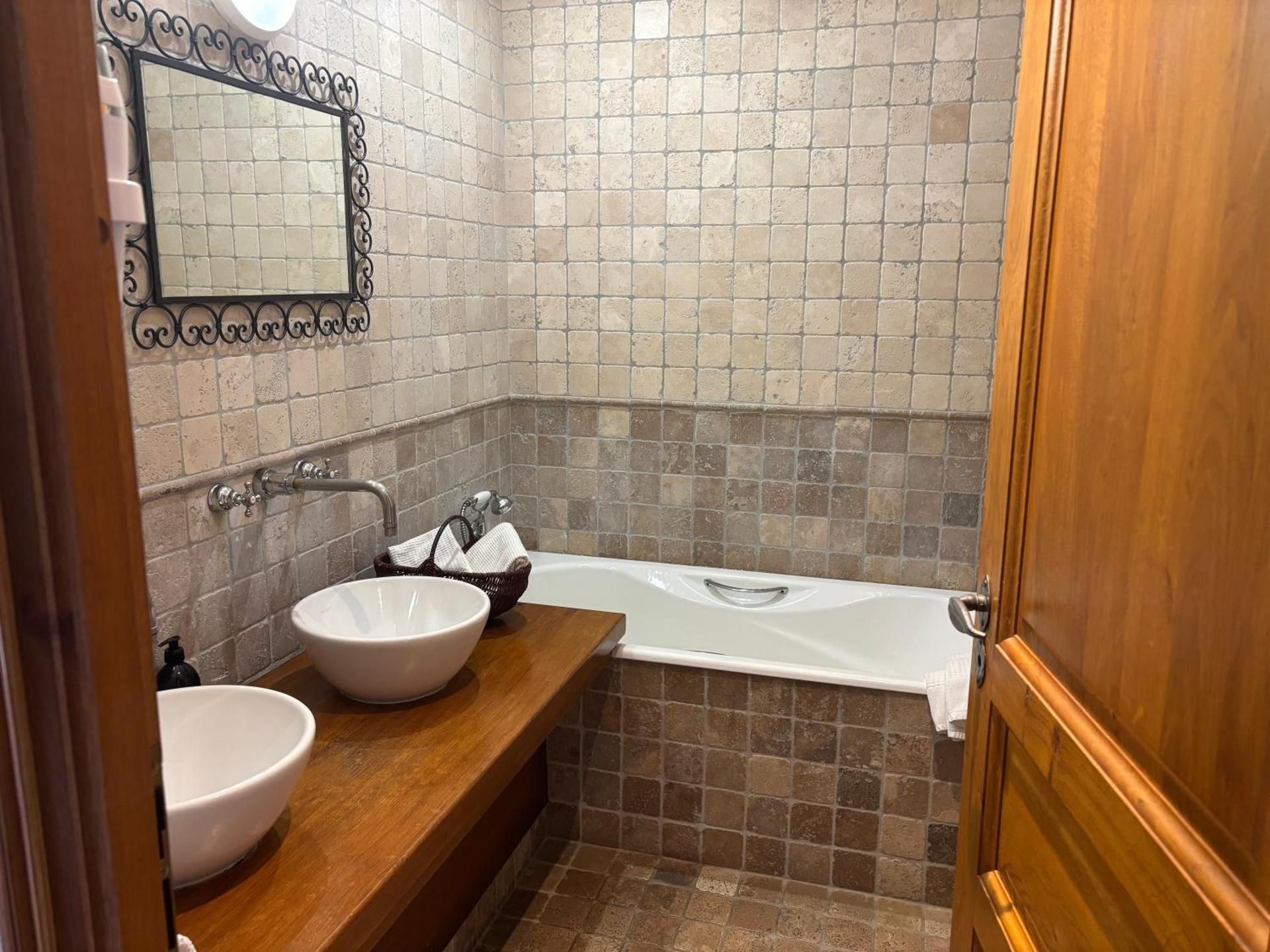 Manoir Des Douets Fleuris Standard Double or Twin Room 2