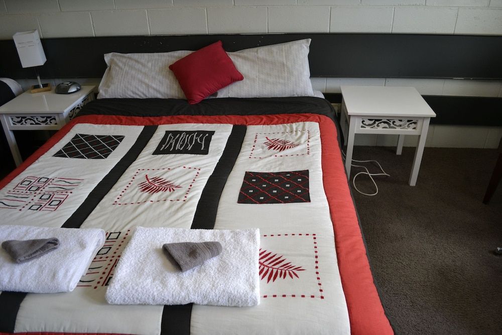 The Grampians Motel & The Views Restaurant Standard Queen Motel Room 3