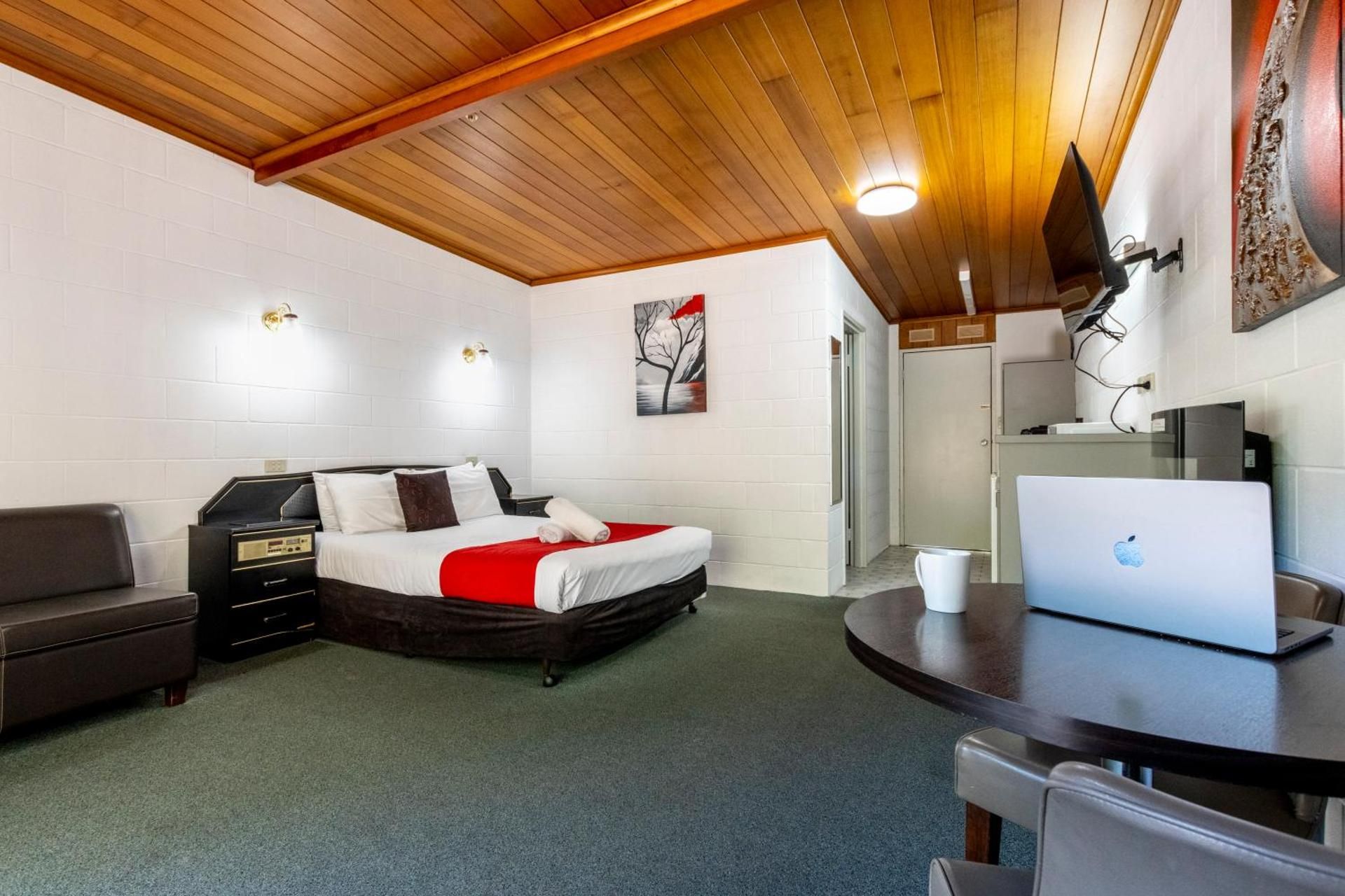 The Grampians Motel & The Views Restaurant Superior Motel Room with Bath 3